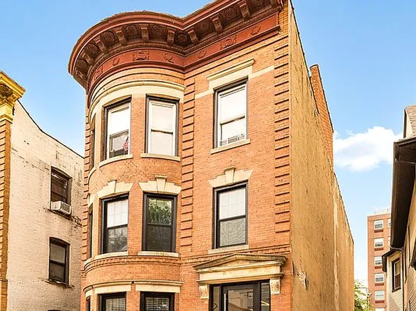 582 E 28th St, Brooklyn, NY 11210