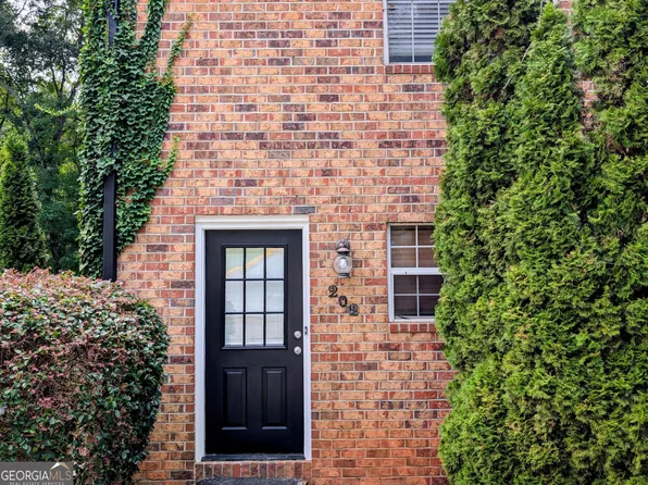 202 Sleepy Creek Dr, Athens, GA 30606