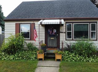 2017 26th St, Kenosha, WI 53140
