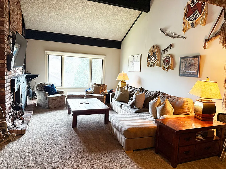 2080 Trollhaugen Ct #310 — Photo 6