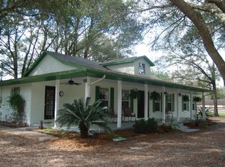 17 Meadow Wood Dr, Ocala, FL 34482