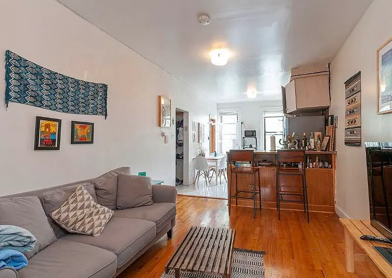 217 Smith St #2 — Photo 5