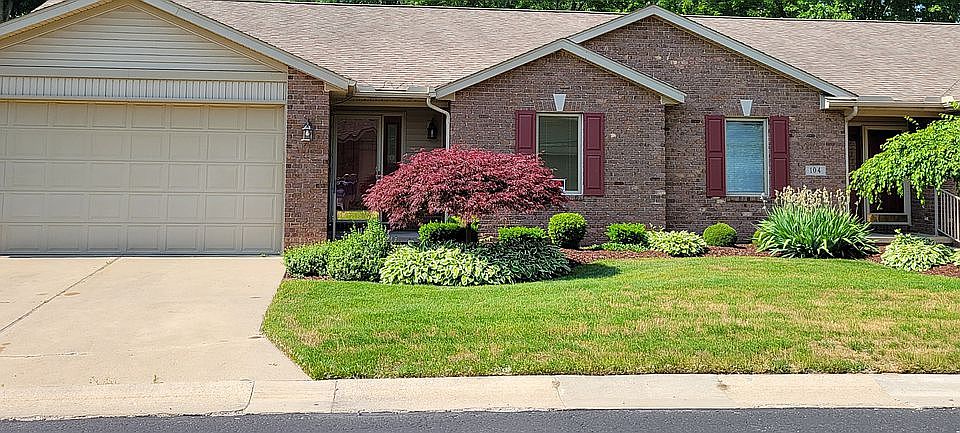 1st image of 110 Woodshire Ct