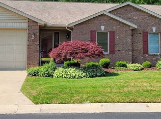 110 Woodshire Ct, Monroe, MI 48162