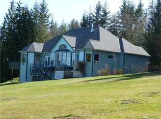 737 S McCrorie Rd, Port Angeles, WA 98362