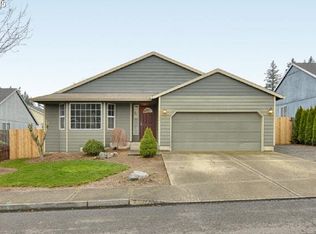 37337 Green Mountain St, Sandy, OR 97055