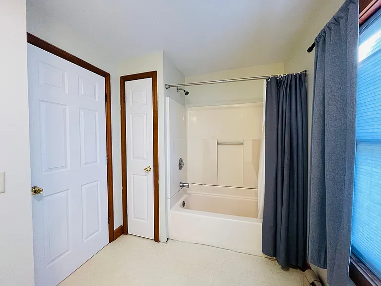 246 N Winooski Ave #2 — Photo 8