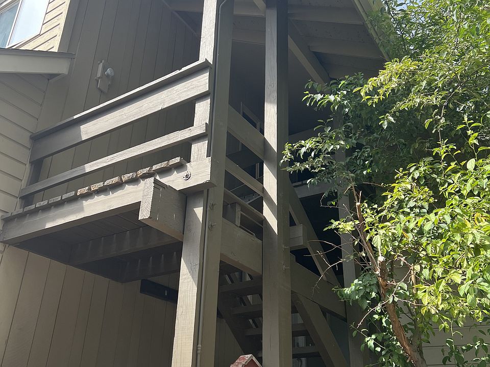 2nd image of 443 S Park Ave APT D