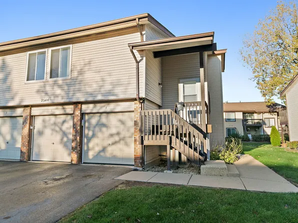 7544 Bristol Ln Unit 4, Hanover Park, IL 60133