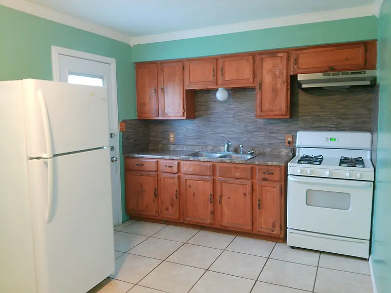 4822 Mokry Dr — Photo 3