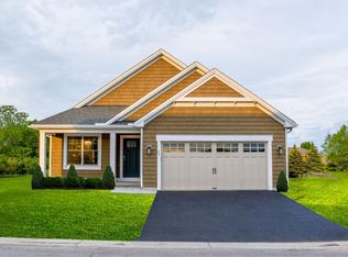 29 Old Tower Ln, Buffalo, NY 14221