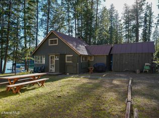 184 S Rosalia Bay Rd, Coolin, ID 83821