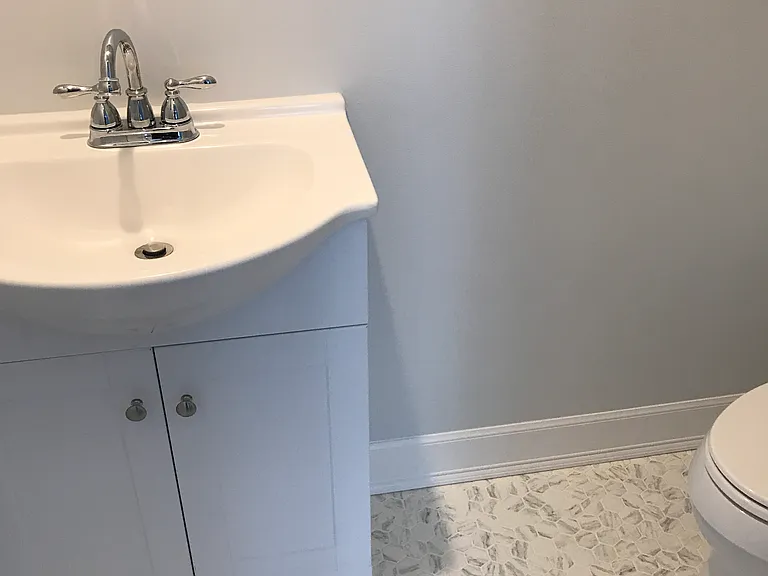 15 Elmwood Ave #B — Photo 5