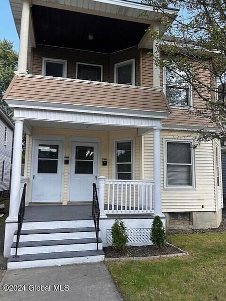 3rd image of 1042-44 Baker Avenue