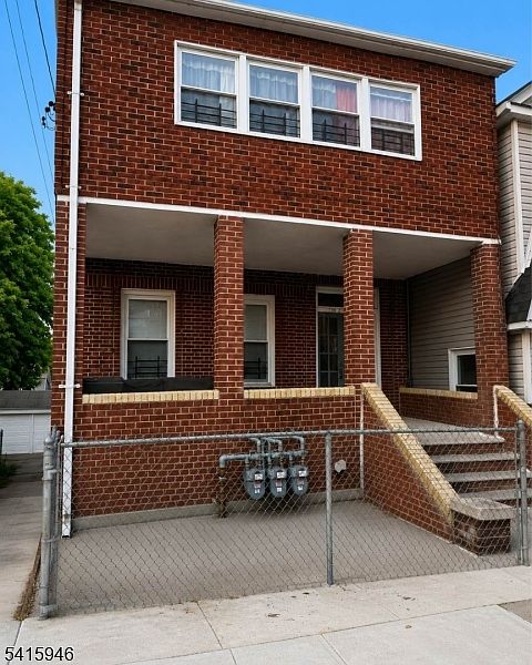 1st image of 854 229Th Street