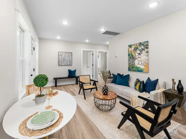 9 E Berry St, Sandston, VA 23150