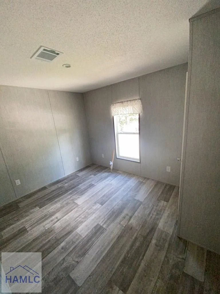 2 bed, 2.0 bath, 784 sqft, $1,100 — Photo 3