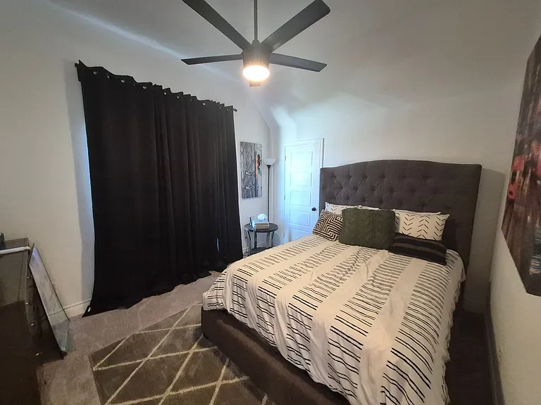5007 Winkler Trl — Photo 3