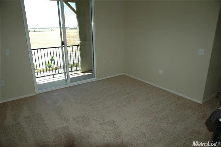 1181 Whitney Ranch Pkwy #734 — Photo 7