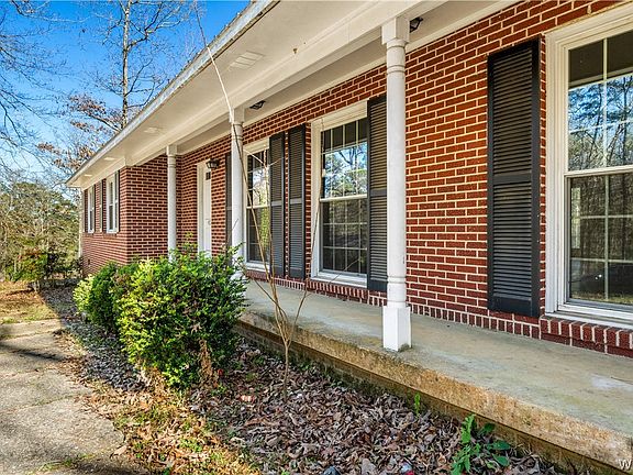 4th image of 4019 Brookhill Rd