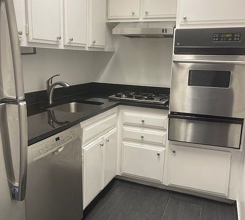 5th image of 245 E 63rd St APT 1117