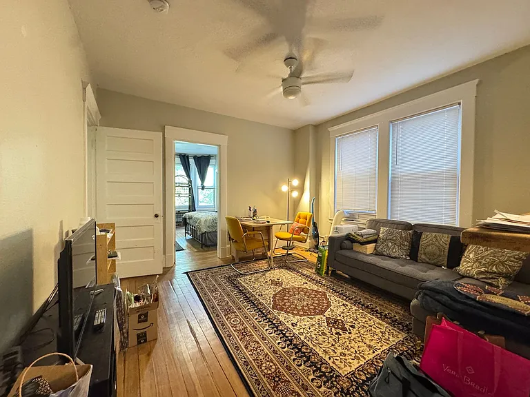 968 State St #B8 — Photo 4
