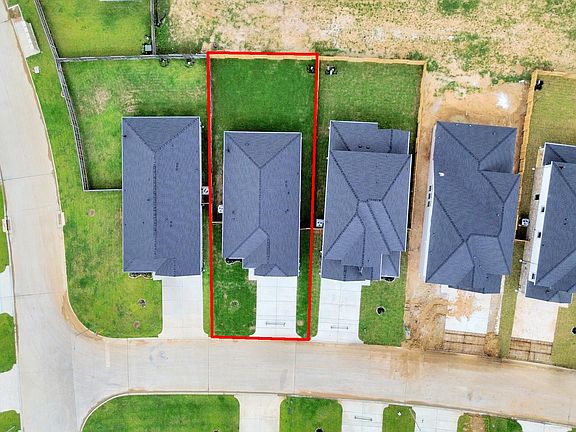 5th image of 24507 Broad Park Ct