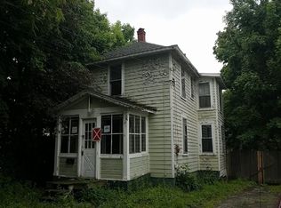 31 Kineo St, Bangor, ME 04401