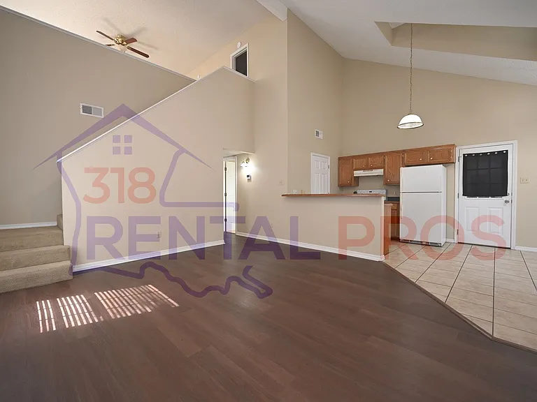 2414 Misty Ln — Photo 3