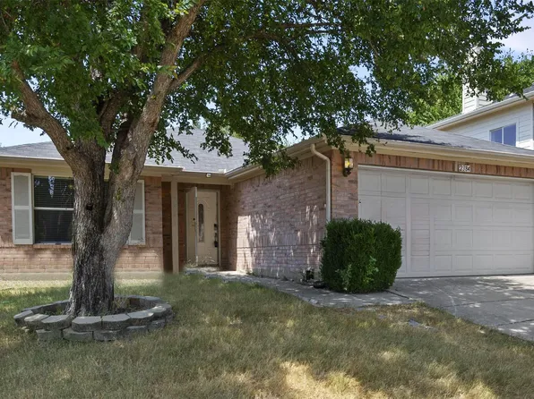 2384 Morningside Dr, Little Elm, TX 75068