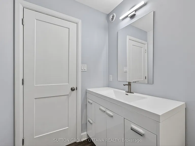 340 Shakespeare St — Photo 20