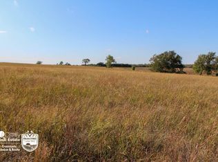 860 N Brownhill Rd, Brookville, KS 67425