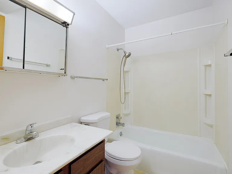 4840 Cleveland Ave #5 — Photo 6