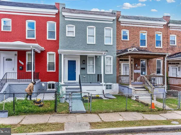 2805 Waldorf Ave, Baltimore, MD 21215