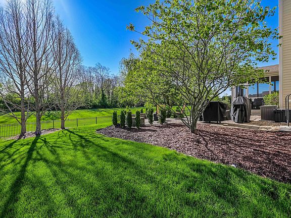 5th image of 3607 Mossy Rock Dr