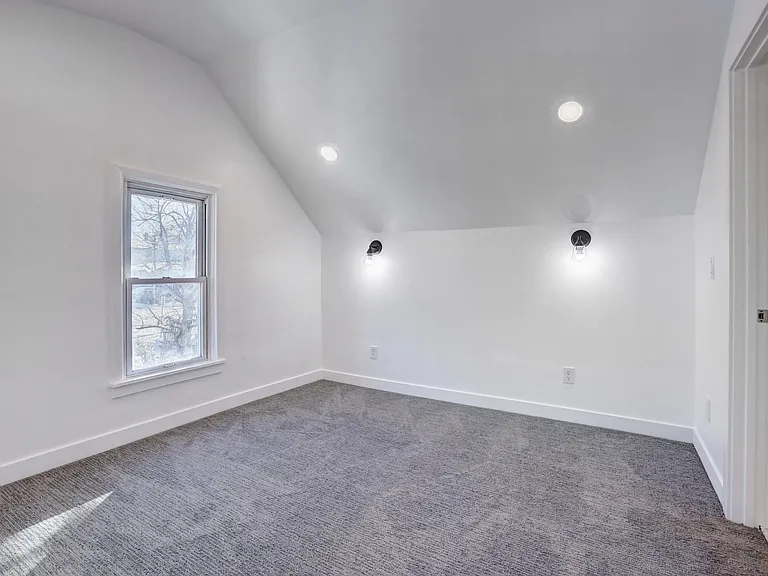 3915 W 53rd Ave — Photo 24
