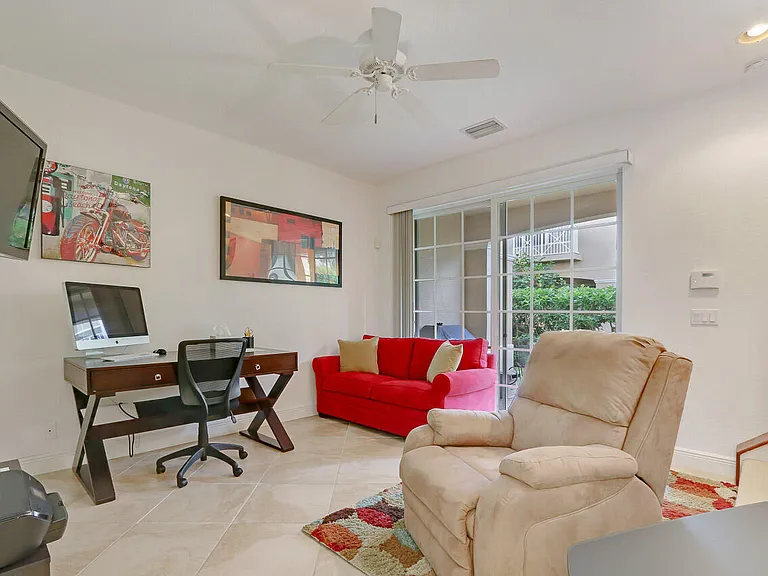 4711 Artesa Way E — Photo 15