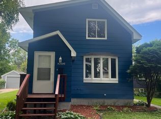1006 Walnut St, Grand Forks, ND 58201