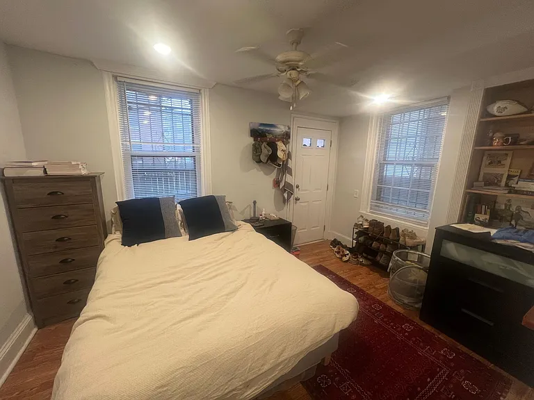 1518 Pine St #1R — Photo 4
