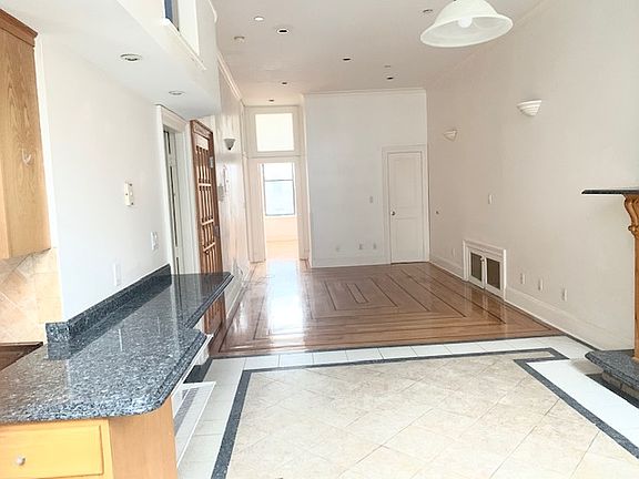 5th image of 506 Clinton Ave APT 2