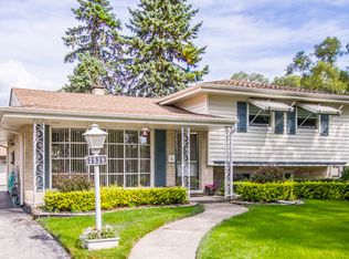 2529 Hawthorne Ave, Westchester, IL