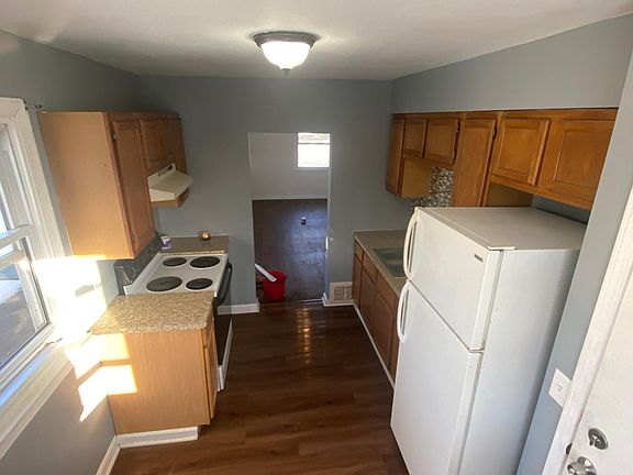 2nd image of 236 Beebe Ave