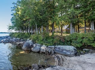 83 Quarry Cove Rd, Raymond, ME 04071