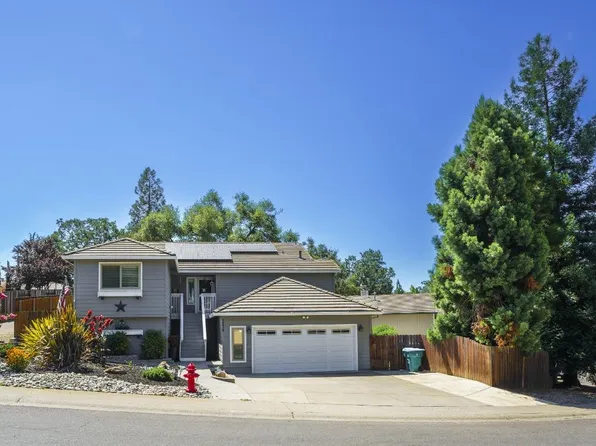 3234 Grace Dr, Diamond Springs, CA 95619