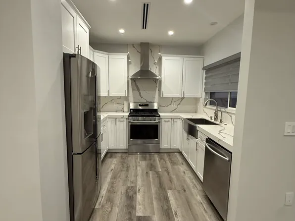 3004 N Naomi St, Burbank, CA 91504