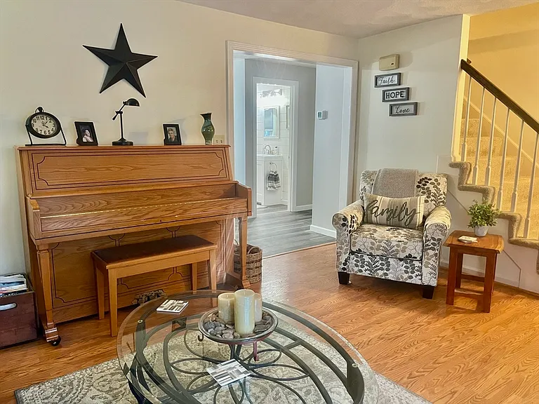51 Benjamin Landing Ln #51 — Photo 4