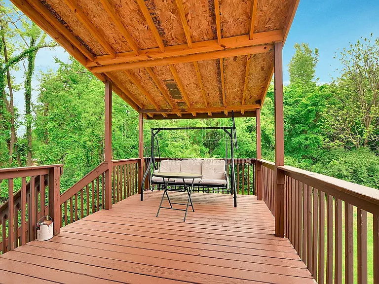 5703 Georgia Ln — Photo 6