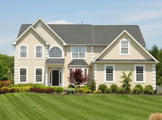 110 Nocentino Dr, Woolwich Township, NJ 08085