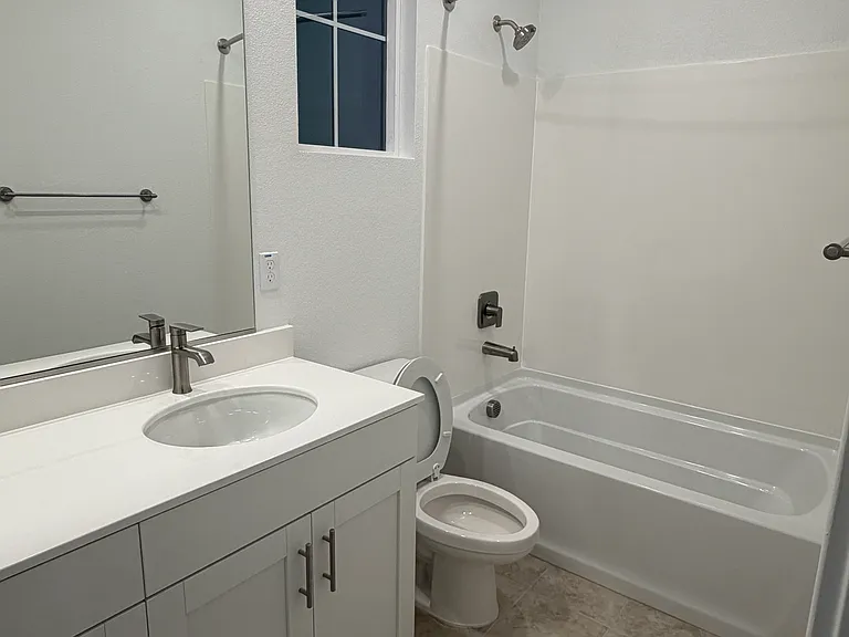 16536 Barnett St — Photo 23
