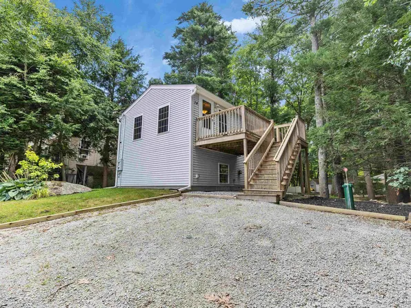 14 Governors Drive, Raymond, NH 03077
